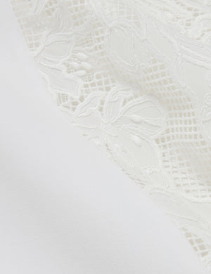 SLEEVELESS LACE APPLIQUE MIDI DRESS | WHITE