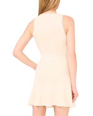 SLEEVELESS CREW NECK TOP | IVORY