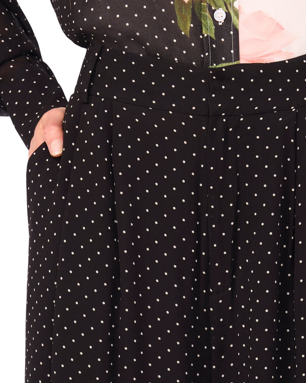 WIDE LEG TUCK PANT | BLACK