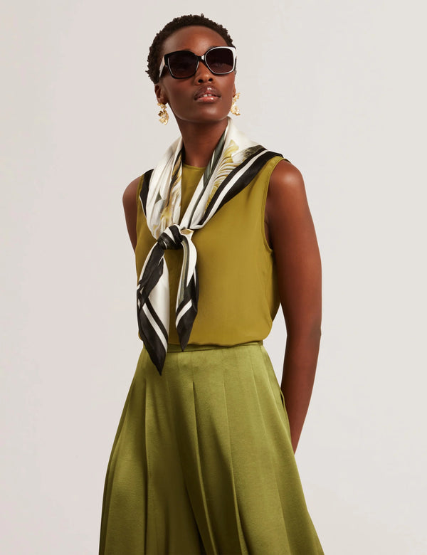 LINIA | NOIR