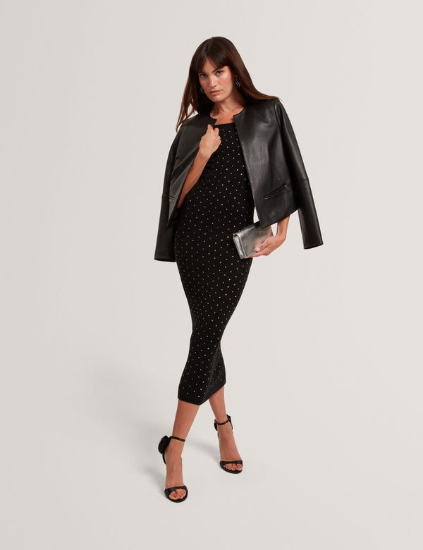 JESTAA | BLACK