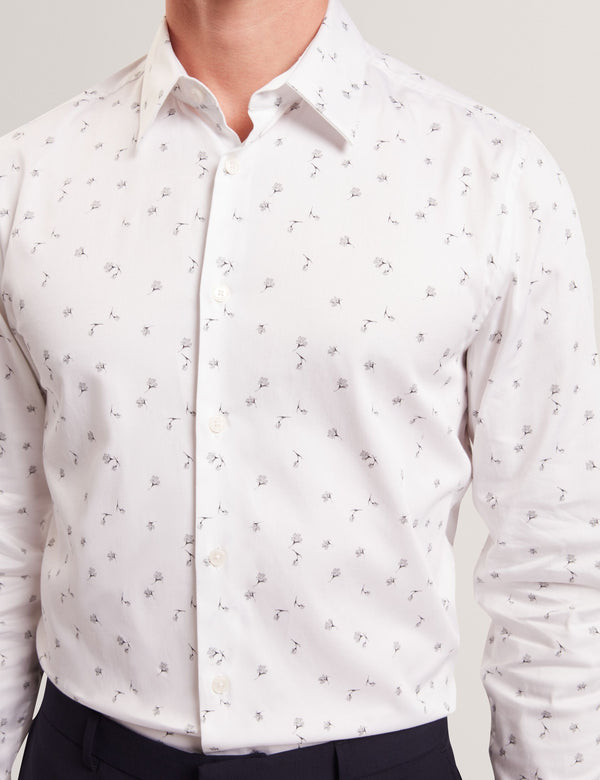 ISKRAN | WHITE
