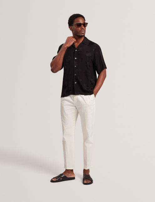 THOVAN | BLACK