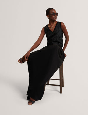 NAYLEN | BLACK