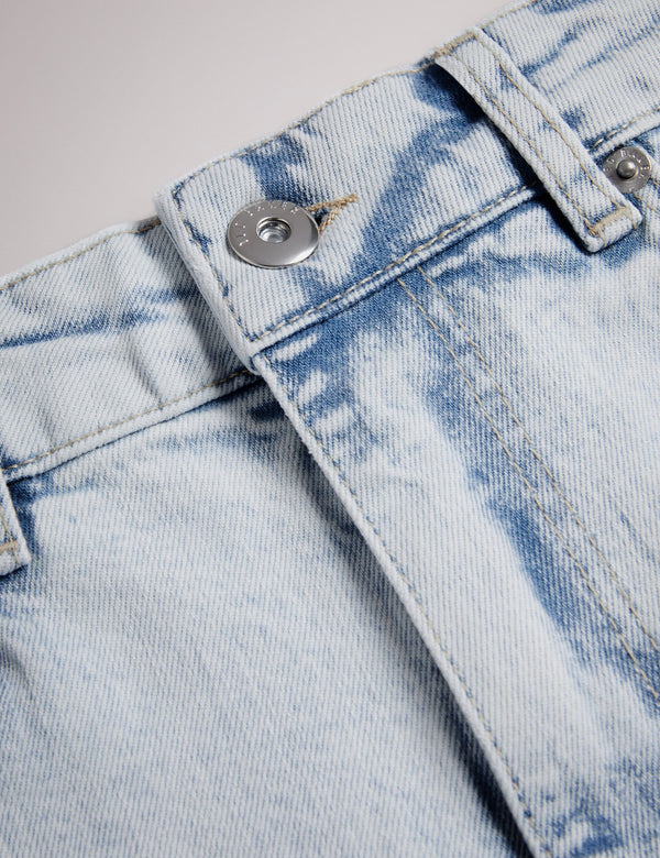 HIGH RISE DENIM SHORT | LT-BLUE