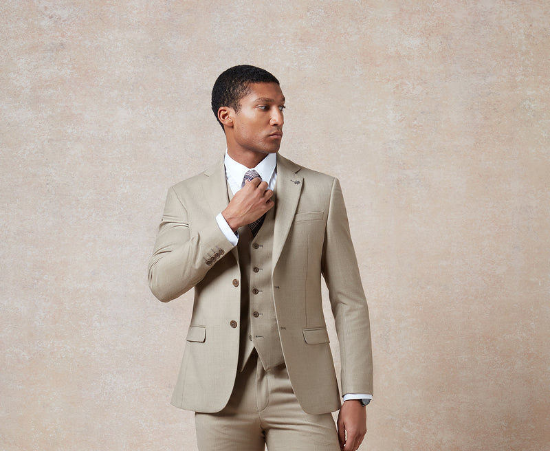GUIDE DES COSTUMES POUR HOMMES