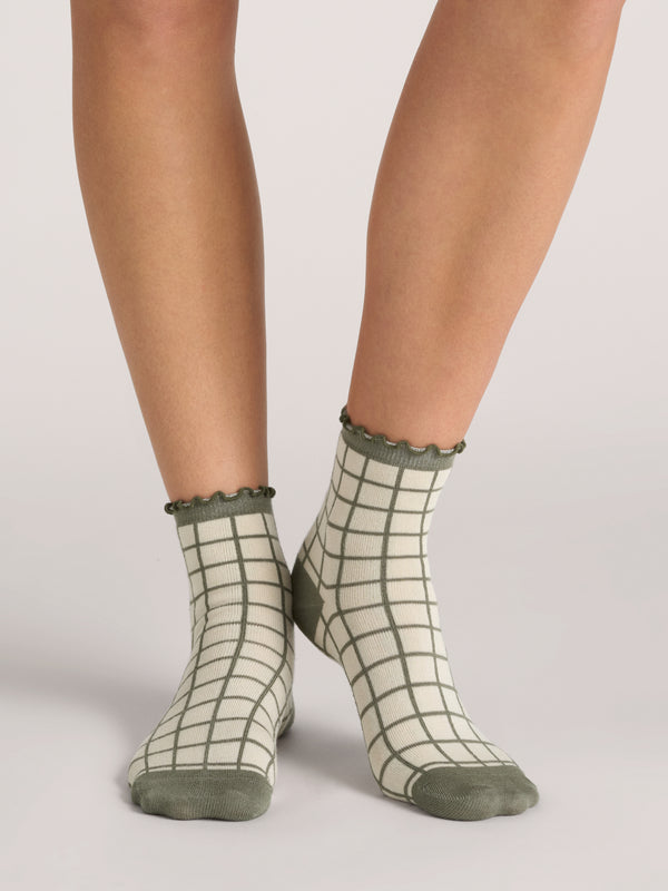 3 PK Women's Non Terry Ruffle Anklet | DK-GREEN