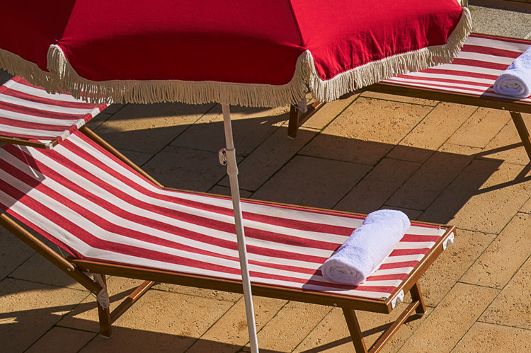 WOMEN'S
HOLIDAY SHOP