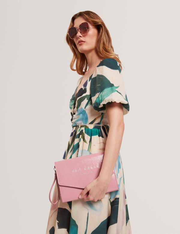 KIRA | GLOSS PATTERN